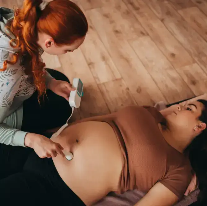 Doprovod k porodu (balíček) - služba porodní asistentky Simony Berkové